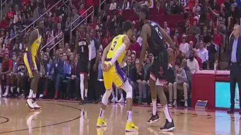 塞尔维亚“多瑙走廊”局部路段由中国承建启用，武契奇向中国人民表达感激之情